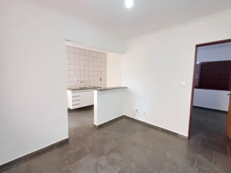 Alugar Apartamento / Padrão em Ribeirão Preto. apenas R$ 1.025,00