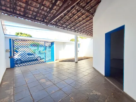 Casa padrão com excelente localização no Bairro Parque Industrial Lagoinha em Ribeirão Preto - SP.